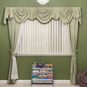 Dining room curtain